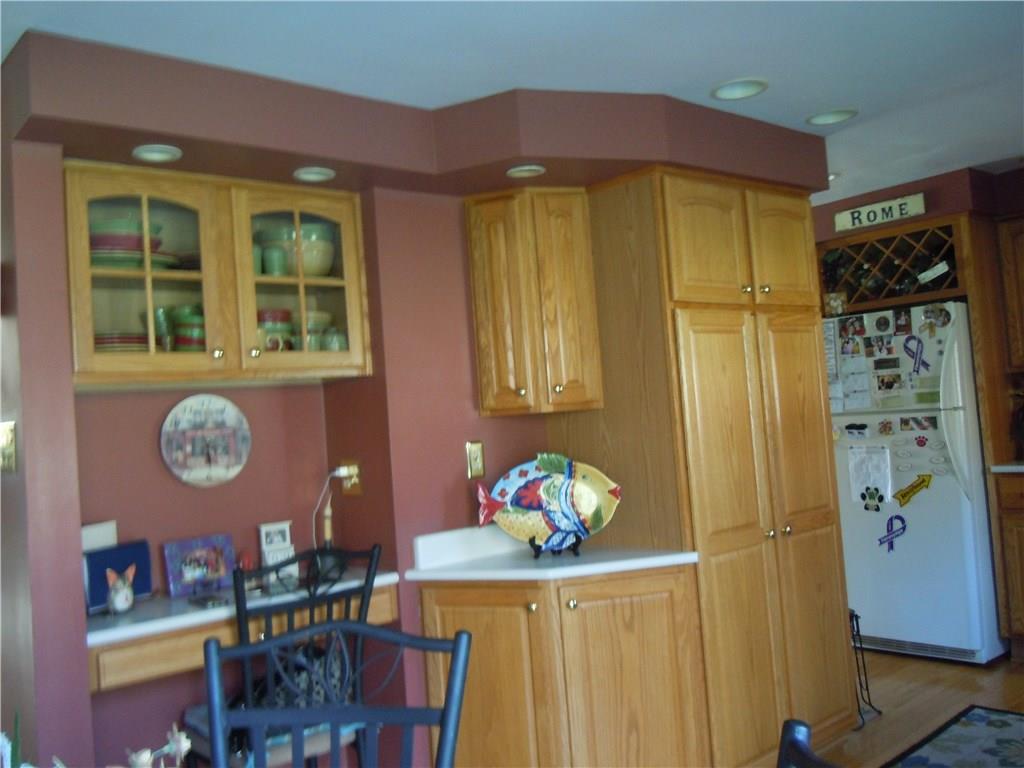 2328 Cramden Road Upper St. Clair, PA 15241 - Photo 6 of 20 Gallery Image 6