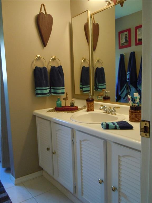 2328 Cramden Road Upper St. Clair, PA 15241 - Photo 9 of 20 Gallery Image 9