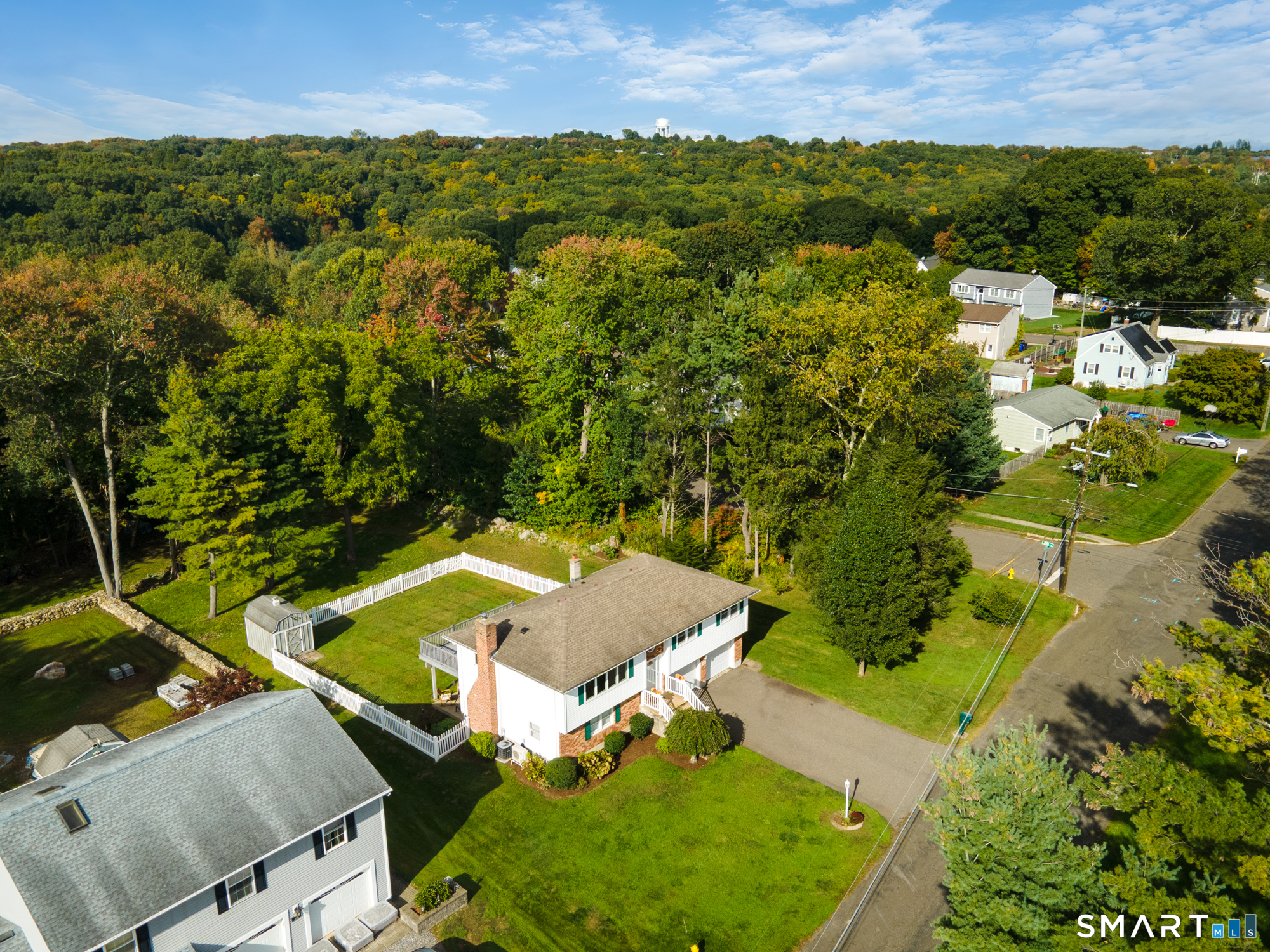 145 Edge Road Watertown, CT 06795 - Photo 33 of 36 Gallery Image 33
