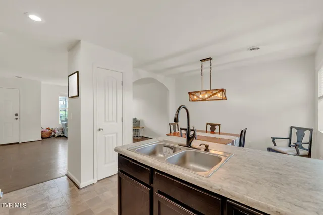 $308,000 | 118 Violet Lane, Bluff City, TN 37618