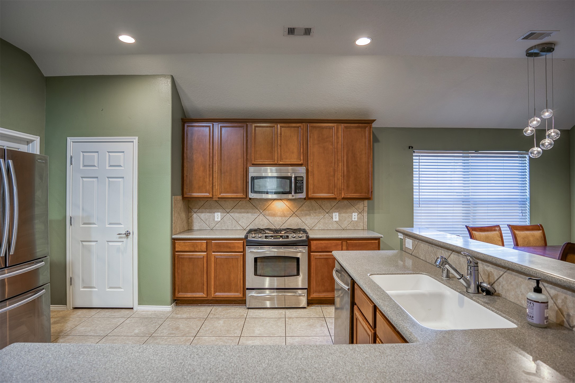 30210 Legacy Pines Drive Spring, TX 77386 - Photo 6 of 22