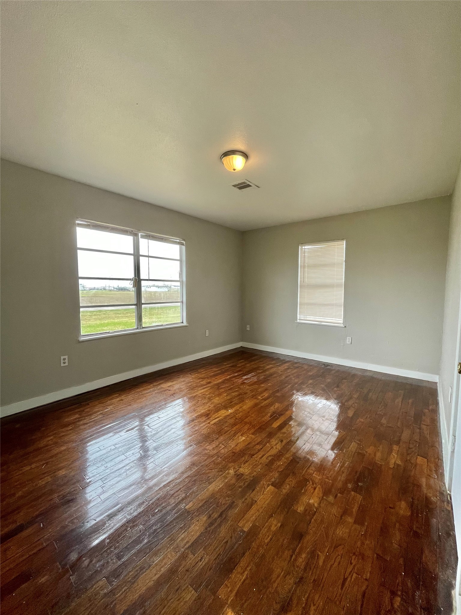 327 West 7th Street Freeport, TX 77541 - Photo 11 of 14