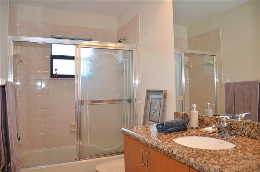 1689 Southwest Dyer Point Road Palm City, FL 34990 - Photo 15 of 27 Gallery Image 15