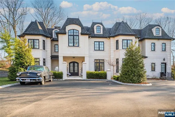 $30,000 | 6 Deer Trail Road, Saddle River, NJ 07458