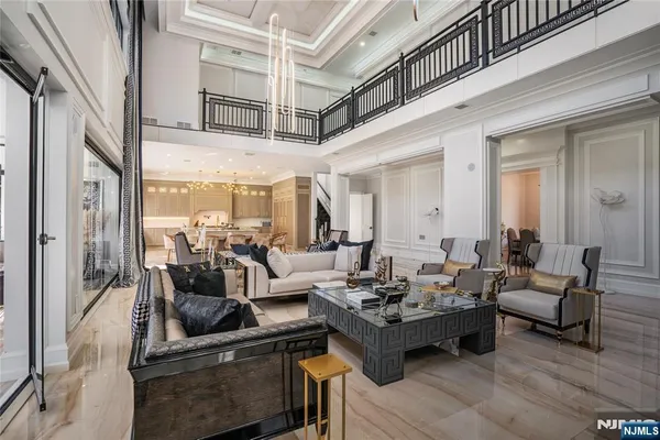 $30,000 | 6 Deer Trail Road, Saddle River, NJ 07458