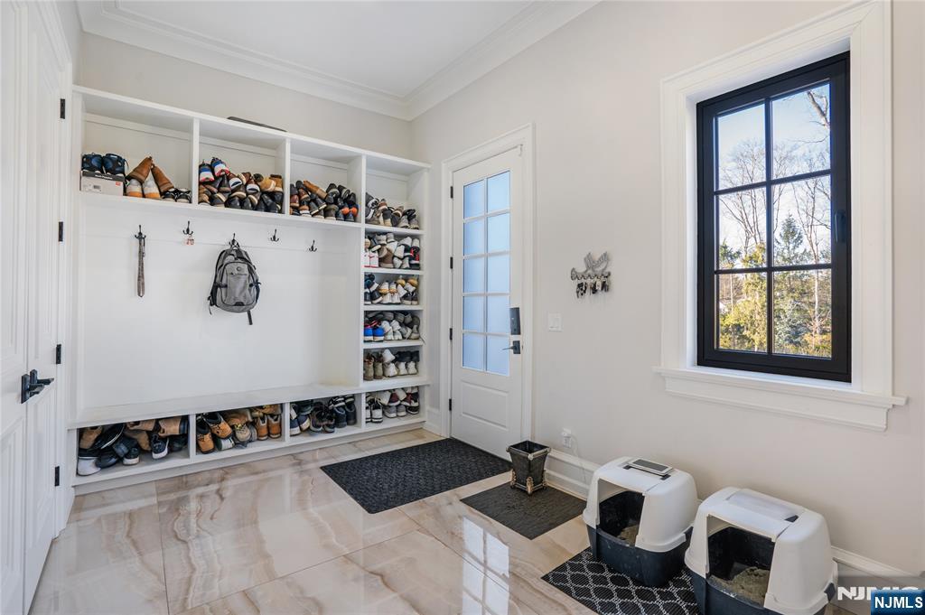 6 Deer Trail Road Saddle River, NJ 07458 - Photo 23 of 44