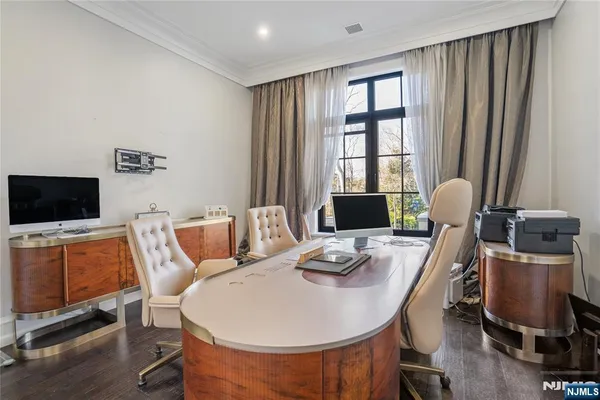 $28,000 | 6 Deer Trail Road, Saddle River, NJ 07458