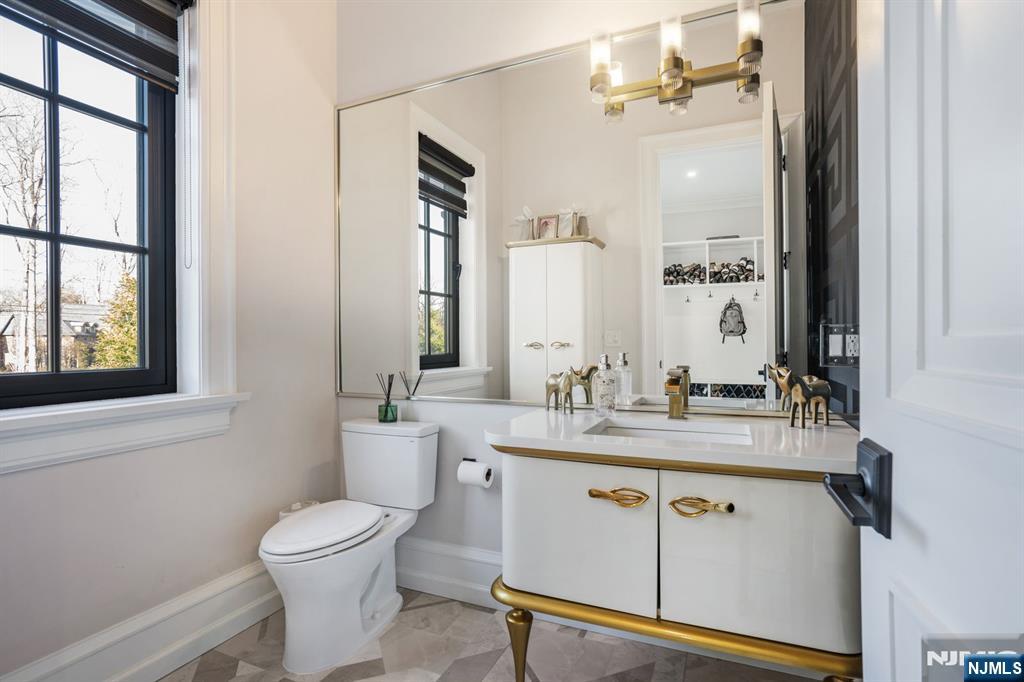 6 Deer Trail Road Saddle River, NJ 07458 - Photo 24 of 44