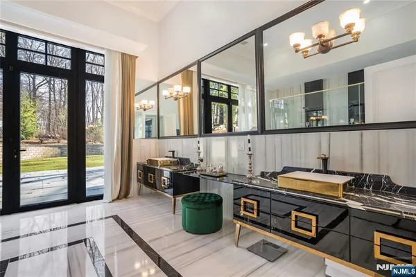 $28,000 | 6 Deer Trail Road, Saddle River, NJ 07458