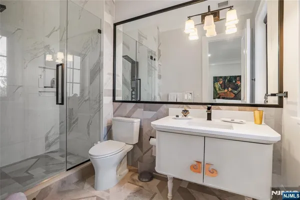 $28,000 | 6 Deer Trail Road, Saddle River, NJ 07458