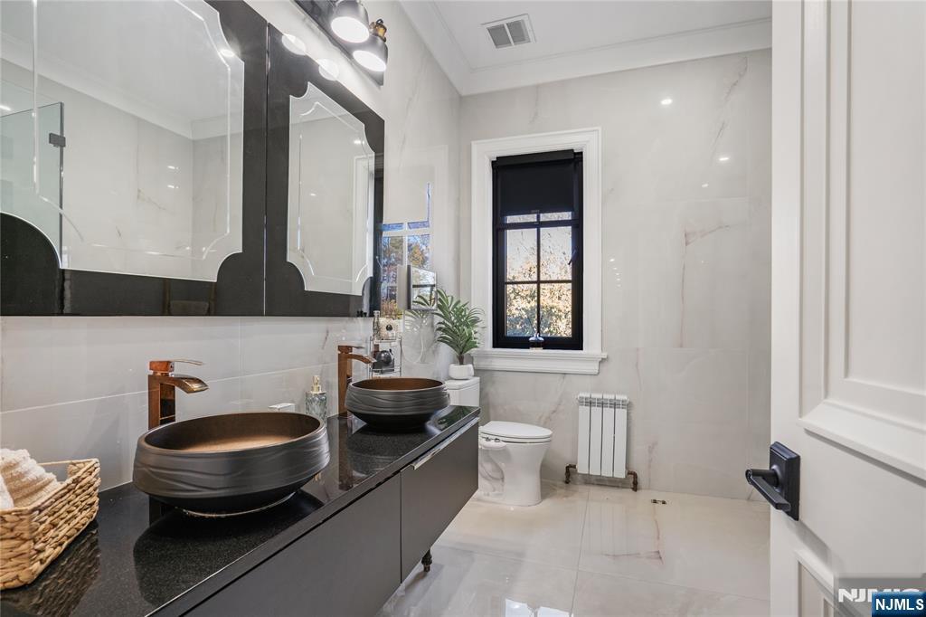 6 Deer Trail Road Saddle River, NJ 07458 - Photo 38 of 44