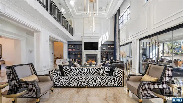 $28,000 | 6 Deer Trail Road, Saddle River, NJ 07458