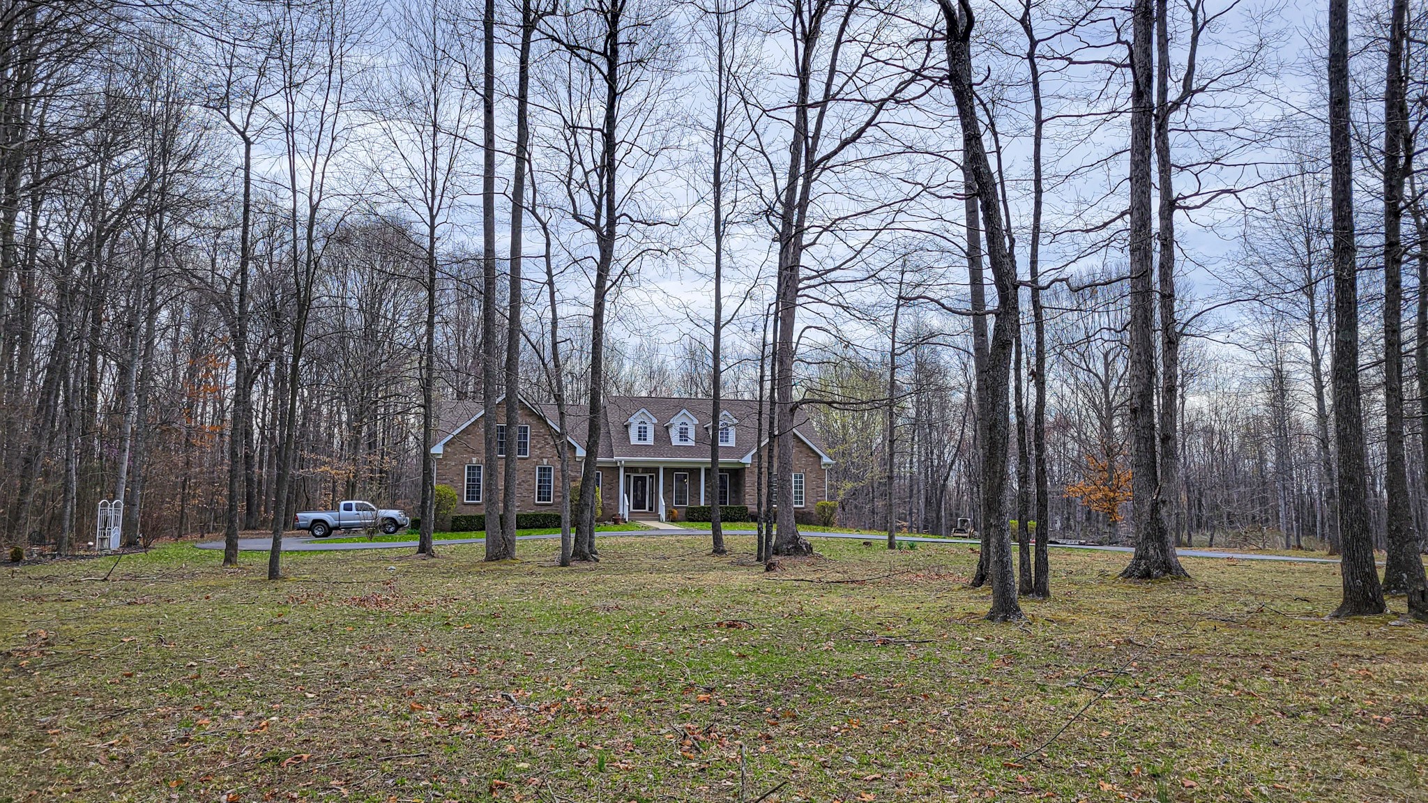 4200 Sandy Springs Road Springfield, TN 37172 - Photo 5 of 34 a view of outdoor space with lots of trees