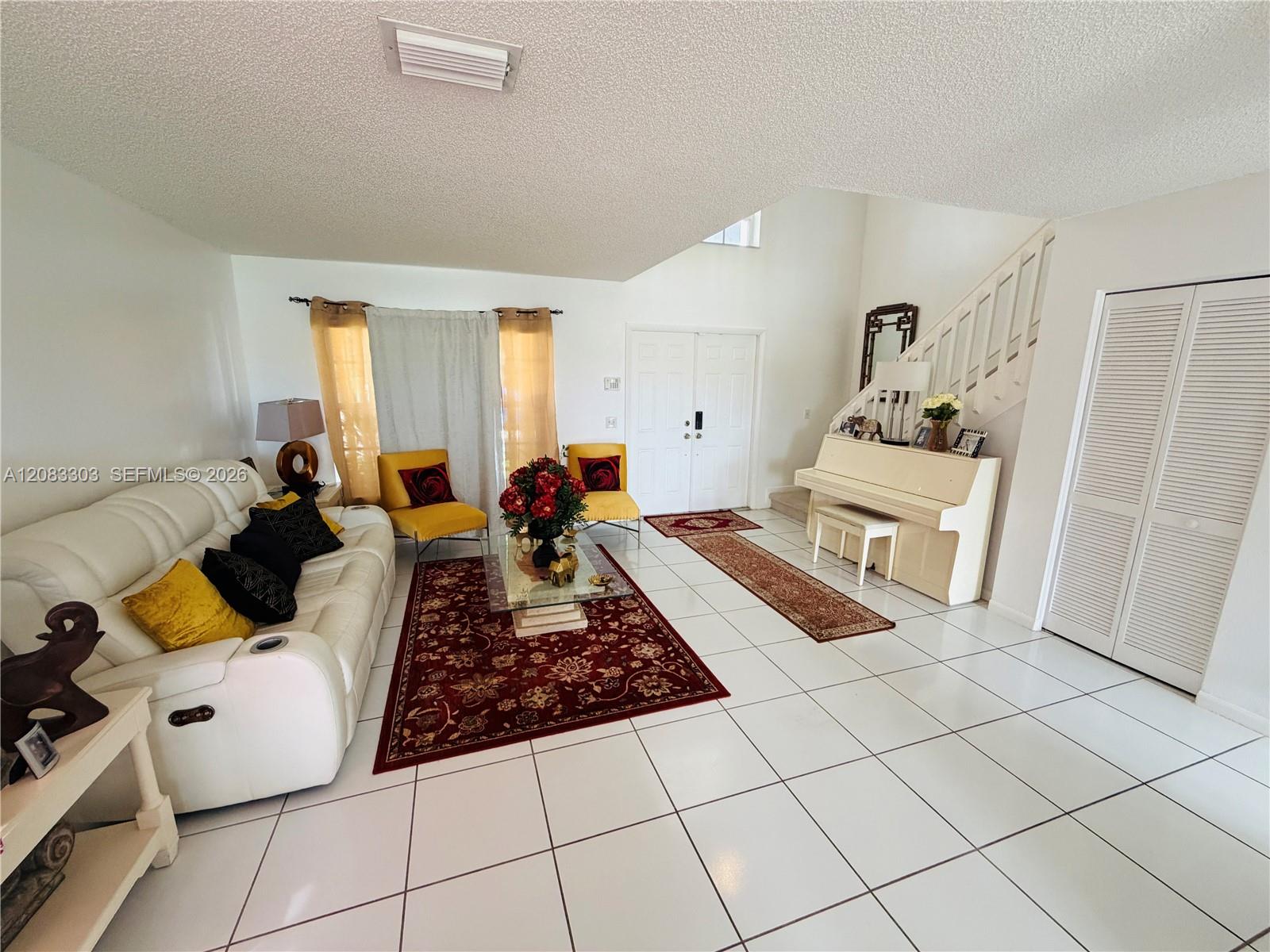 10664 Oak Lake Way Boca Raton, FL 33498 - Photo 6 of 43 Gallery Image 6