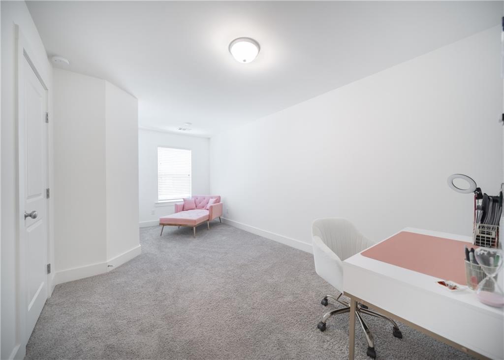 6350 Princeton Ridge Drive Lithonia, GA 30058 - Photo 38 of 45 a view of a room with a workspace