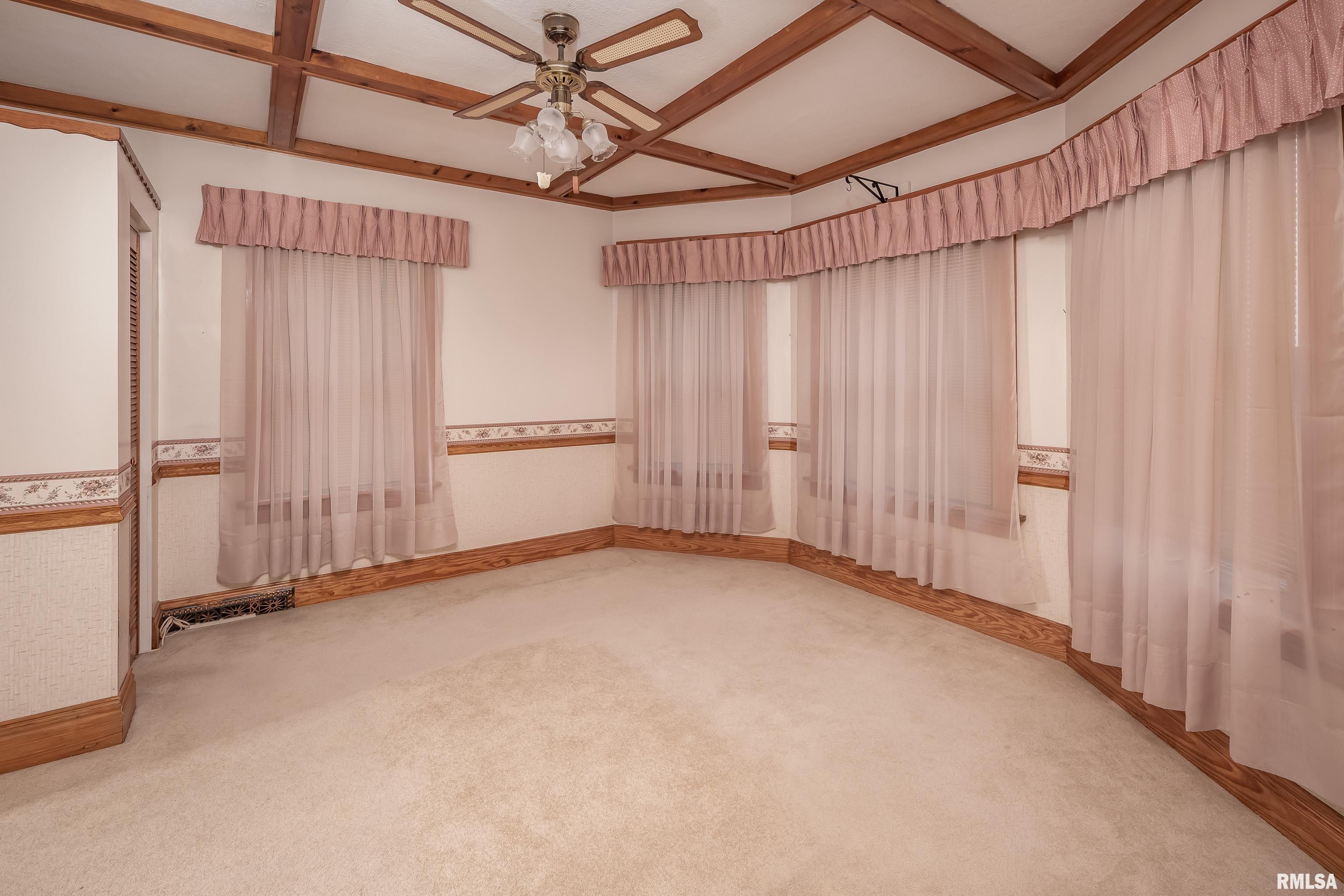 2207 Ripley Street Davenport, IA 52803 - Photo 12 of 30 Gallery Image 12