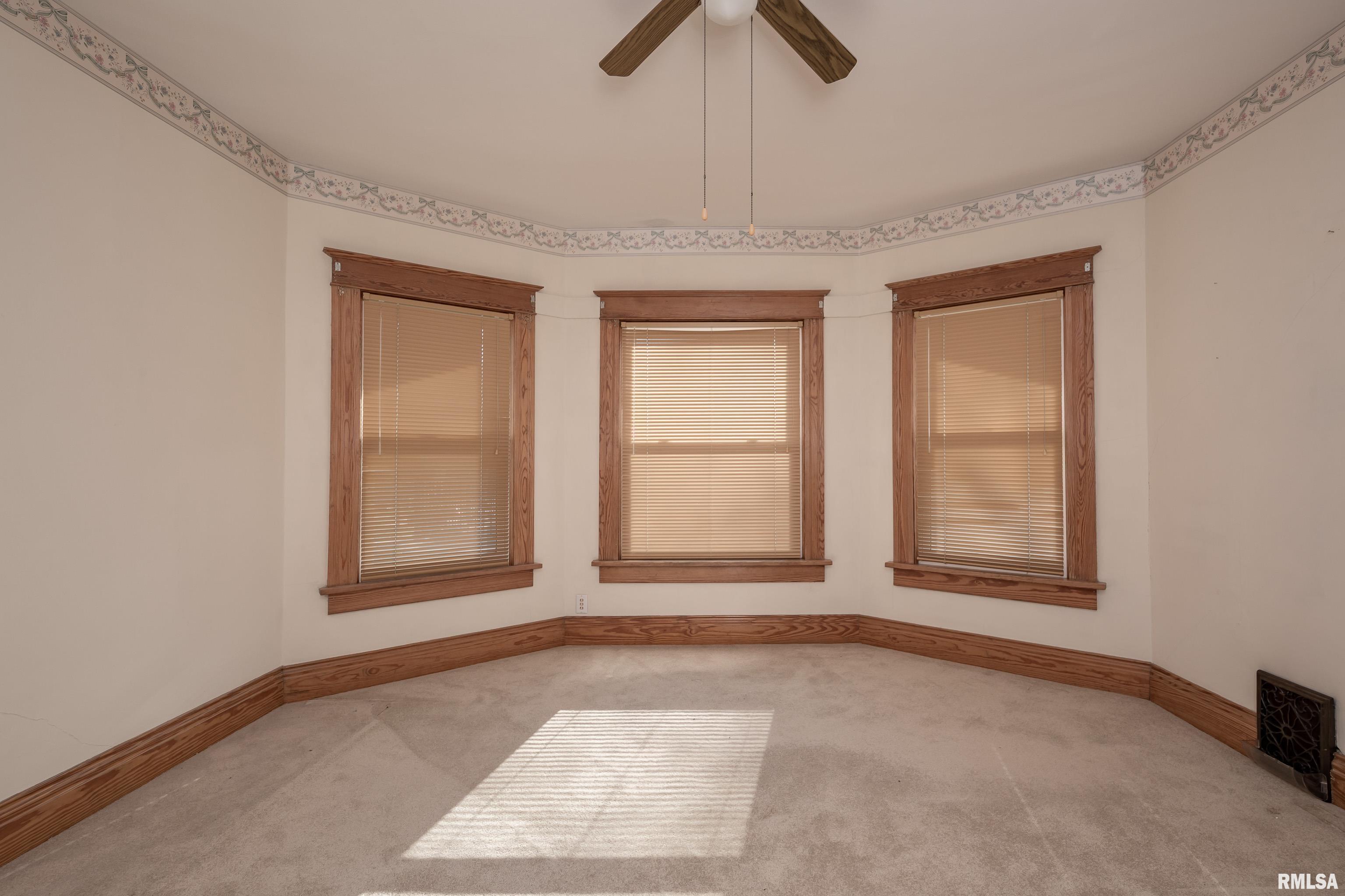 2207 Ripley Street Davenport, IA 52803 - Photo 24 of 30 Gallery Image 24