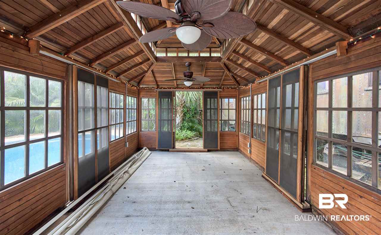 19414 Liberty Road Fairhope, AL 36532 - Photo 36 of 49 Greenhouse