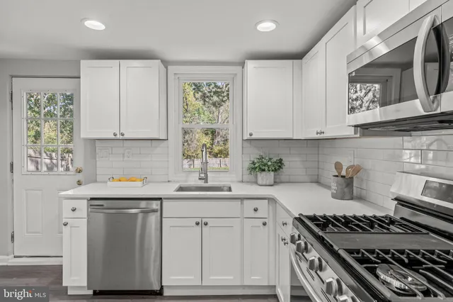 $229,000 | 16 Berkley Road, Mount Royal, NJ 08061