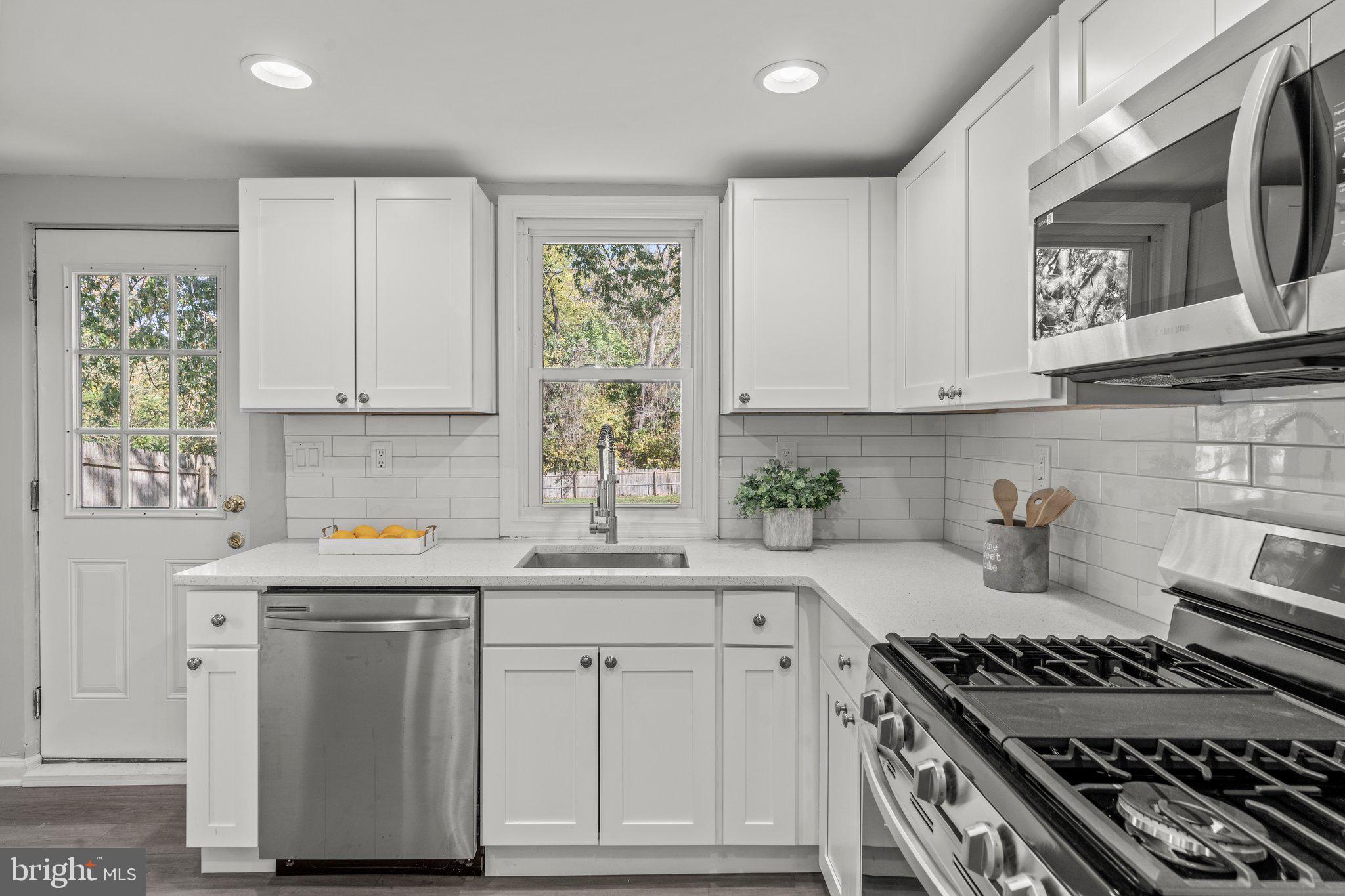 16 Berkley Road Mount Royal, NJ 08061 - Photo 5 of 19