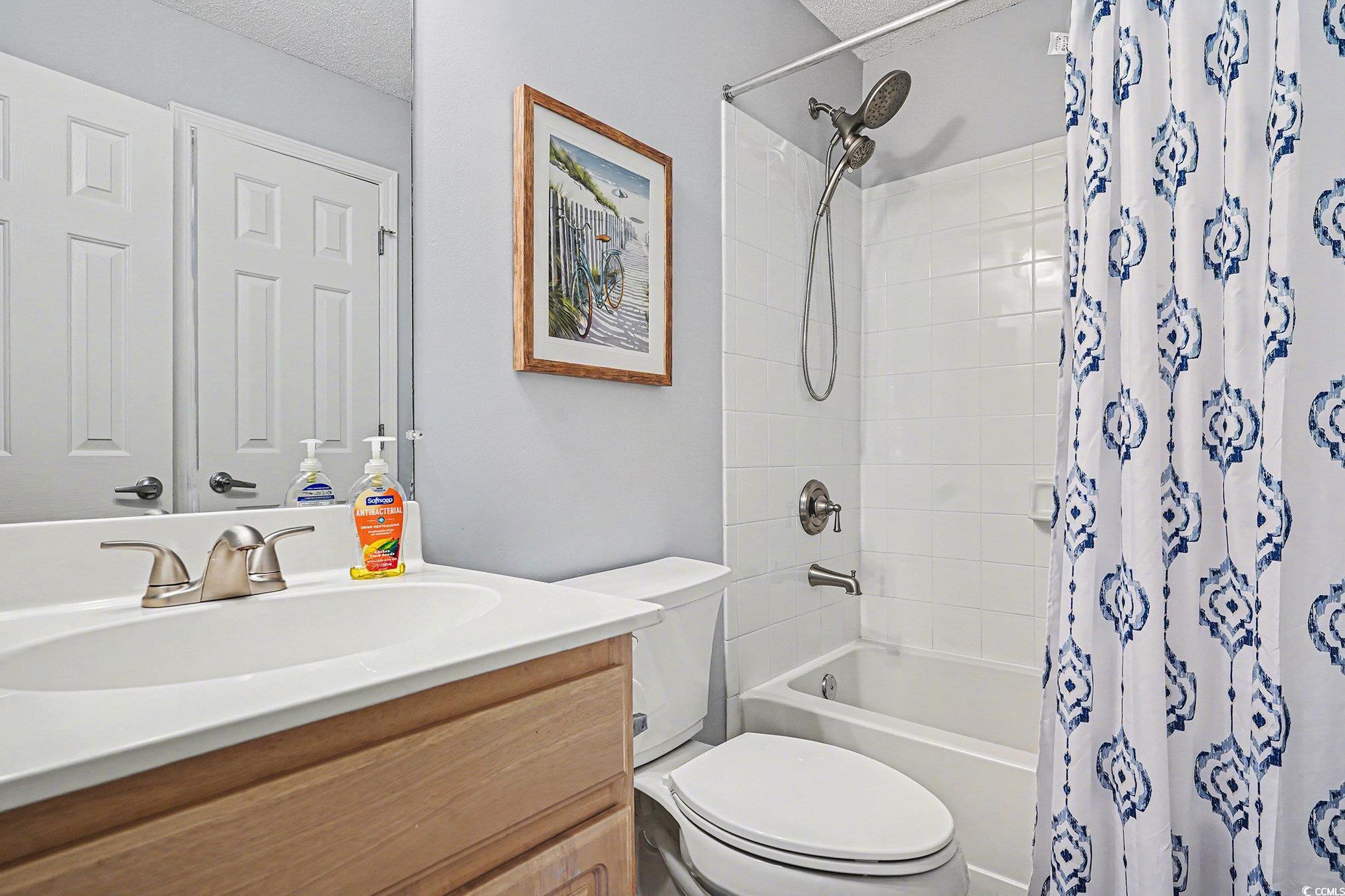 3756 Citation Way, Unit 926 Myrtle Beach, SC 29577 - Photo 20 of 35 Full bath with vanity and shower / tub combo with curtain