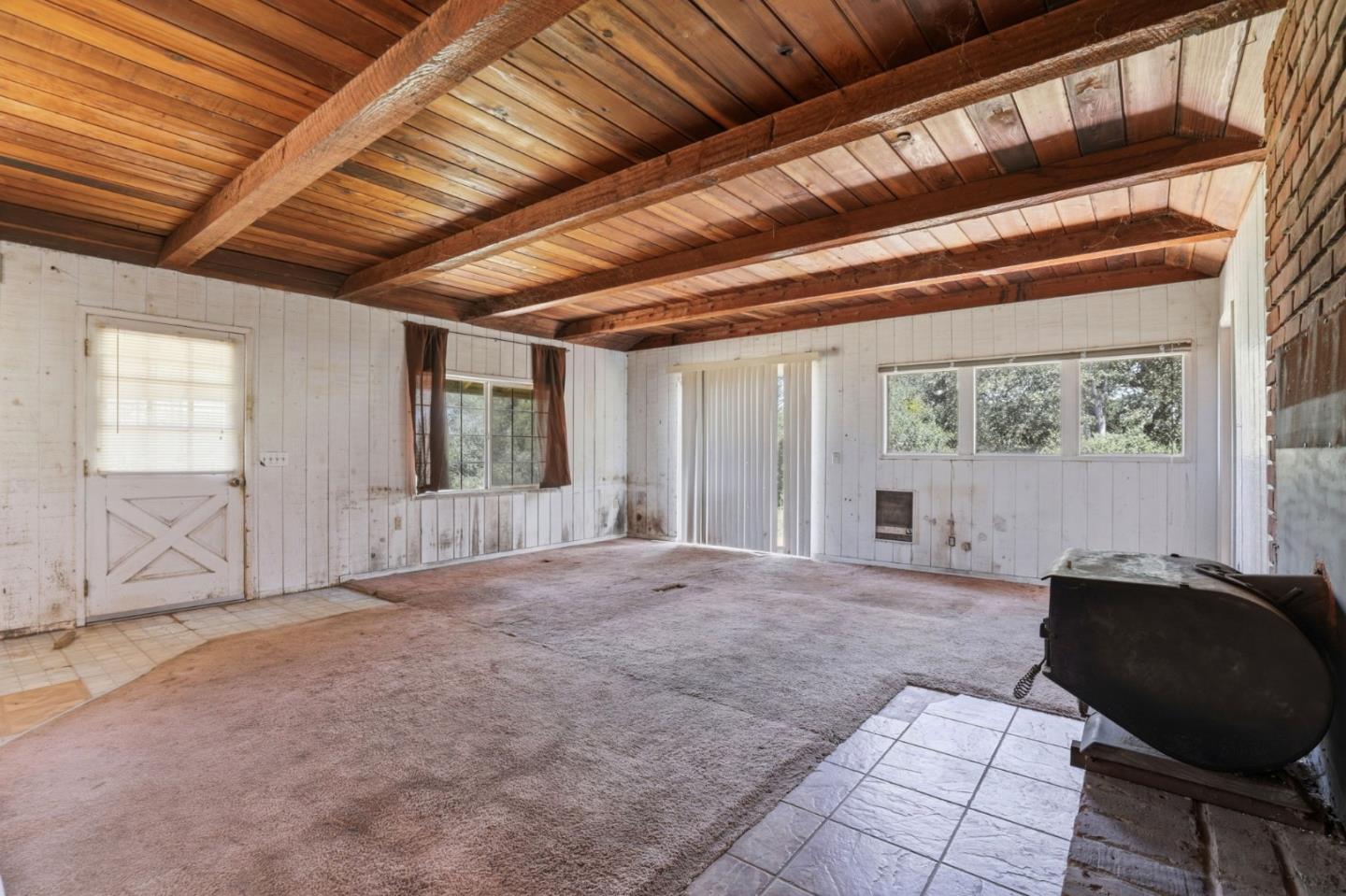 1443 Elkhorn Road Watsonville, CA 95076 - Photo 9 of 41