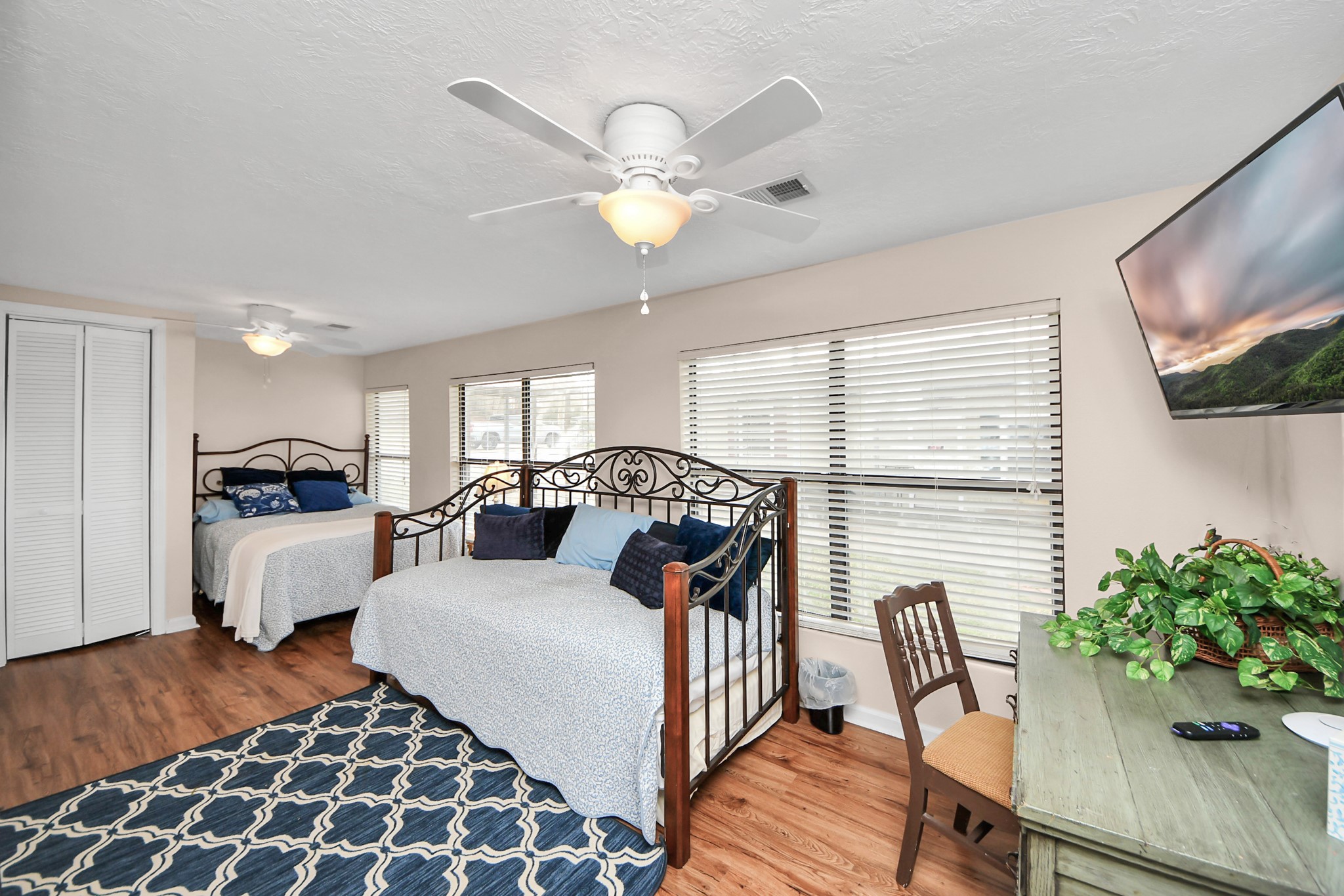 292 Kickapoo Drive Livingston, TX 77351 - Photo 20 of 50 First Guest Bedroom