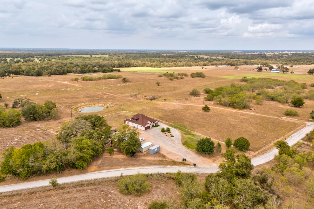 8510 Old Colony Line Road Dale, TX 78616 - Photo 33 of 37 Gallery Image 33