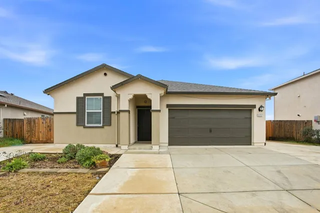 $448,000 | 5717 Harcrest Drive, Marysville, CA 95901