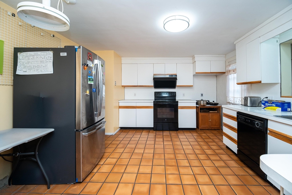 6 Tufts Road, Unit 6 Lexington, MA 02421 - Photo 6 of 24
