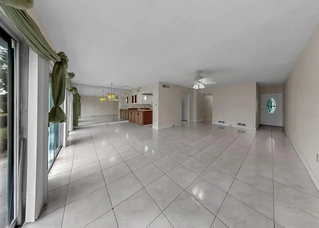 $179,900 | 1655 South Highland Avenue, Unit J194, Clearwater, FL 33756