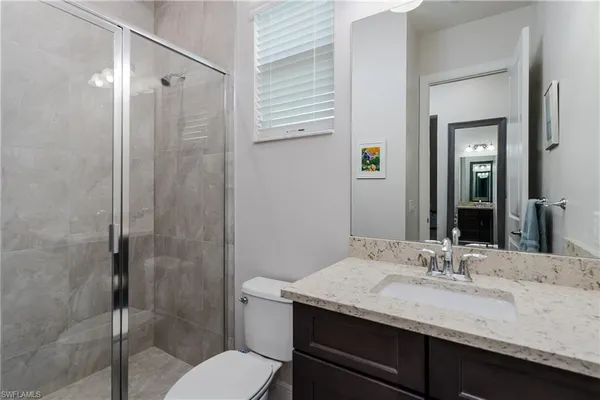 $995,000 | 121 Newport Drive, Naples, FL 34114