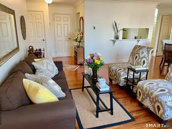 $2,000 | 3000 Madison Avenue, Unit B, Bridgeport, CT 06606