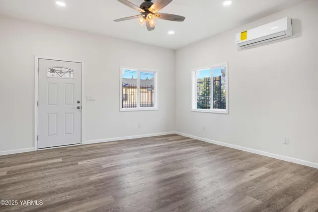 $279,000 | 105 South Fair Avenue, Yakima, WA 98901