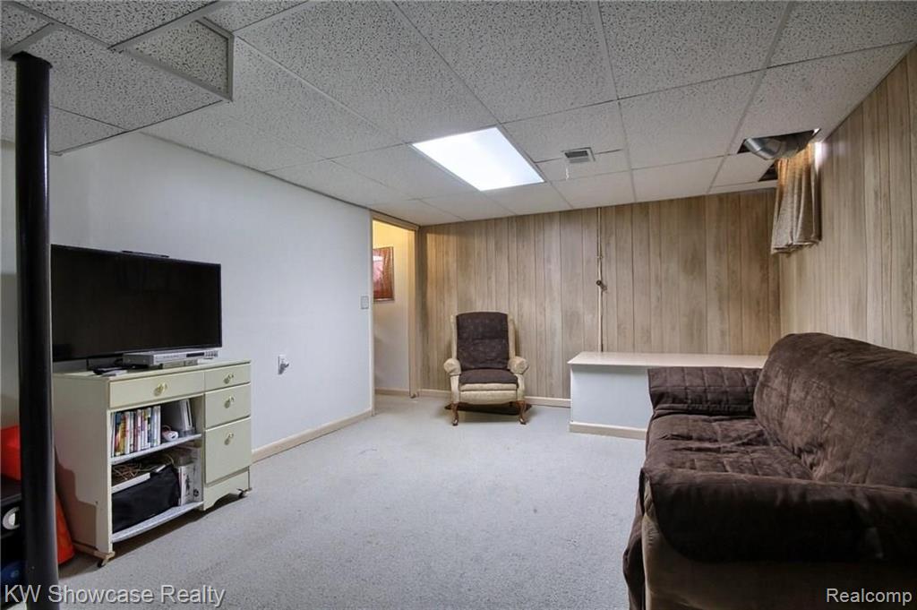 3380 Riverside Drive Canton, MI 48188 - Photo 24 of 31