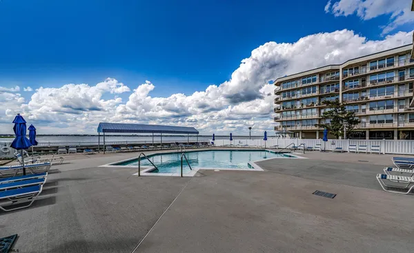 $625,777 | 500 Bay Avenue, Unit 403 SOUTH, Ocean City, NJ 08226