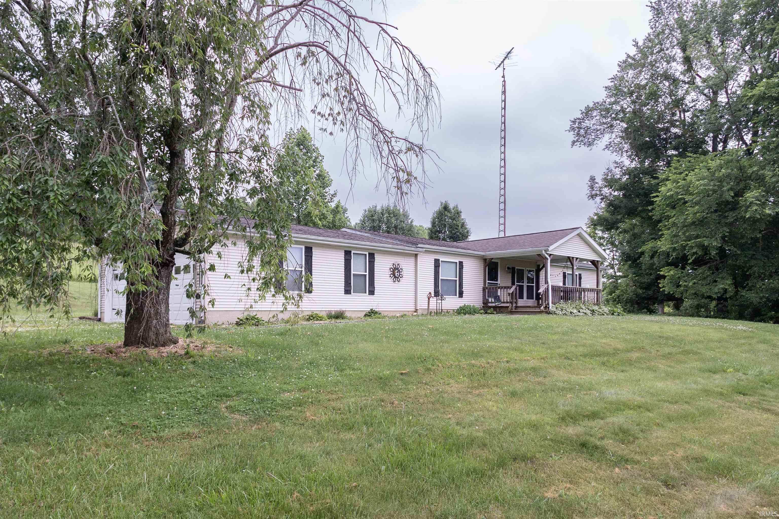 3590 Maul Ridge Road Bedford, IN 47421 - Photo 4 of 32