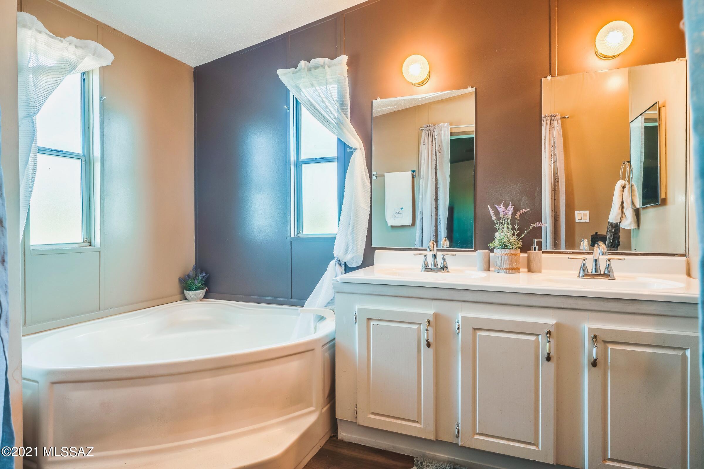 11505 North Derringer Road Marana, AZ 85653 - Photo 12 of 47 Gallery Image 12