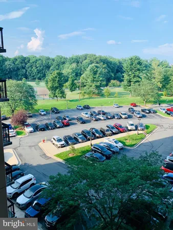 $1,800 | 7401 Westlake Terrace, Unit 610, Bethesda, MD 20817