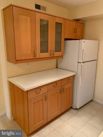 $1,900 | 7401 Westlake Terrace, Unit 610, Bethesda, MD 20817