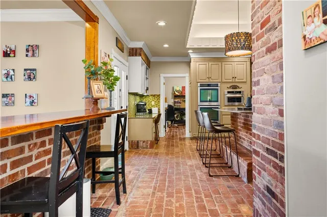 $560,000 | 500 Wycliffe Way, Alexandria, LA 71303