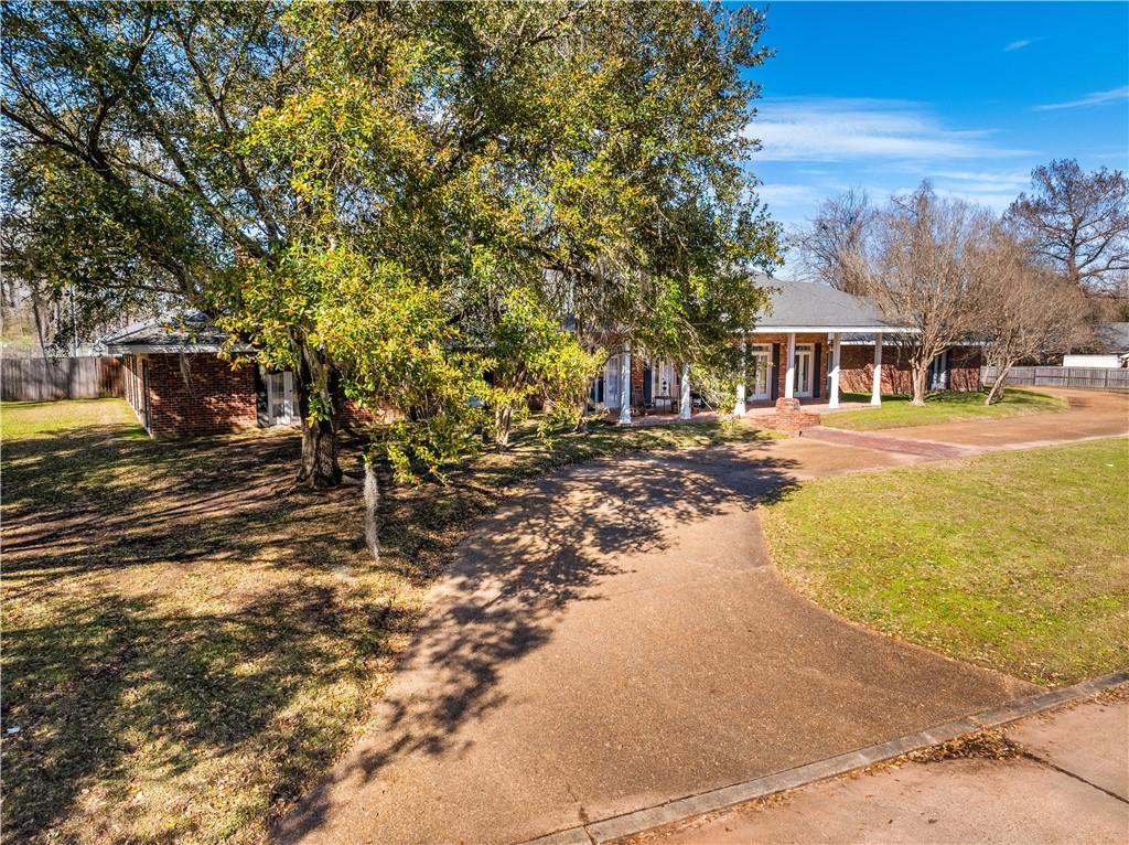 500 Wycliffe Way Alexandria, LA 71303 - Photo 2 of 41