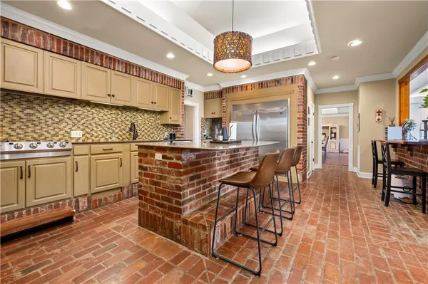 $530,000 | 500 Wycliffe Way, Alexandria, LA 71303
