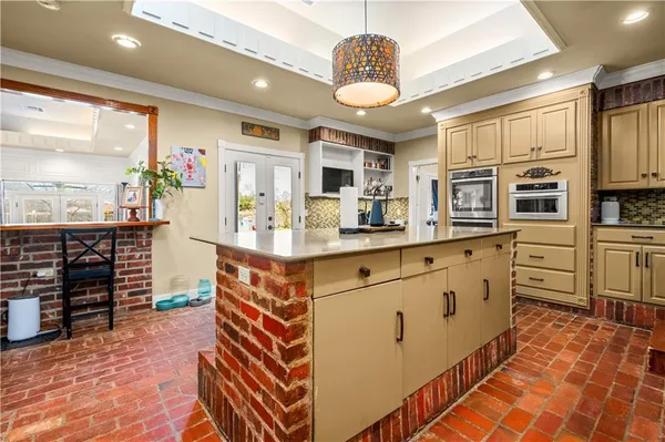 $530,000 | 500 Wycliffe Way, Alexandria, LA 71303