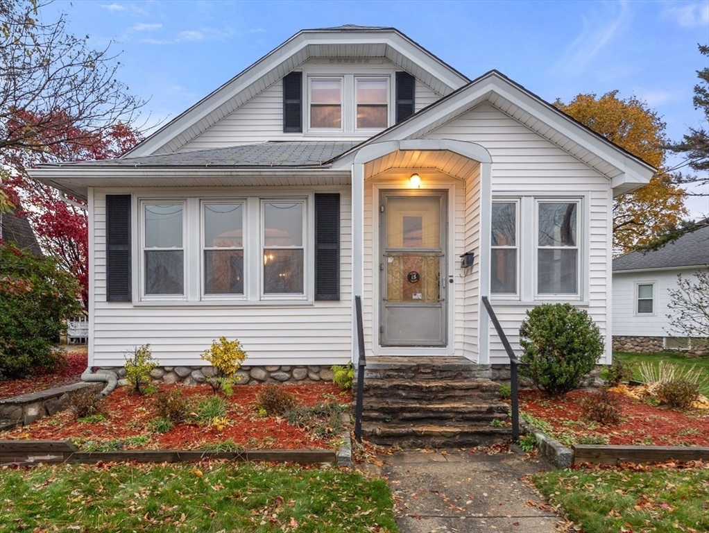 15 Inwood Road Worcester, MA 01606 - Photo 1 of 30 Gallery Image 1