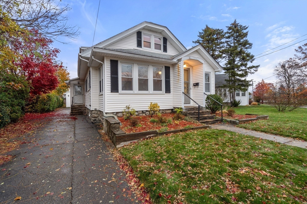 15 Inwood Road Worcester, MA 01606 - Photo 3 of 30 Gallery Image 3