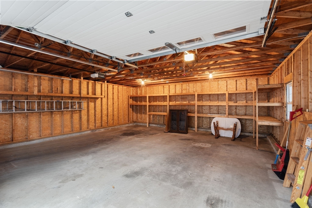 15 Inwood Road Worcester, MA 01606 - Photo 9 of 30 Gallery Image 9