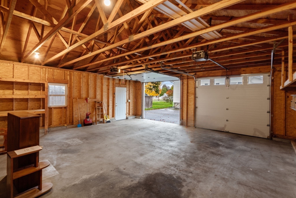 15 Inwood Road Worcester, MA 01606 - Photo 10 of 30 Gallery Image 10