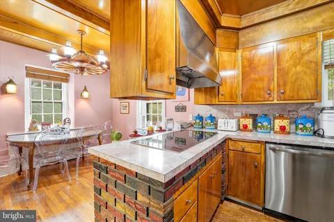 $550,000 | 545 Church Road, Elkins Park, PA 19027