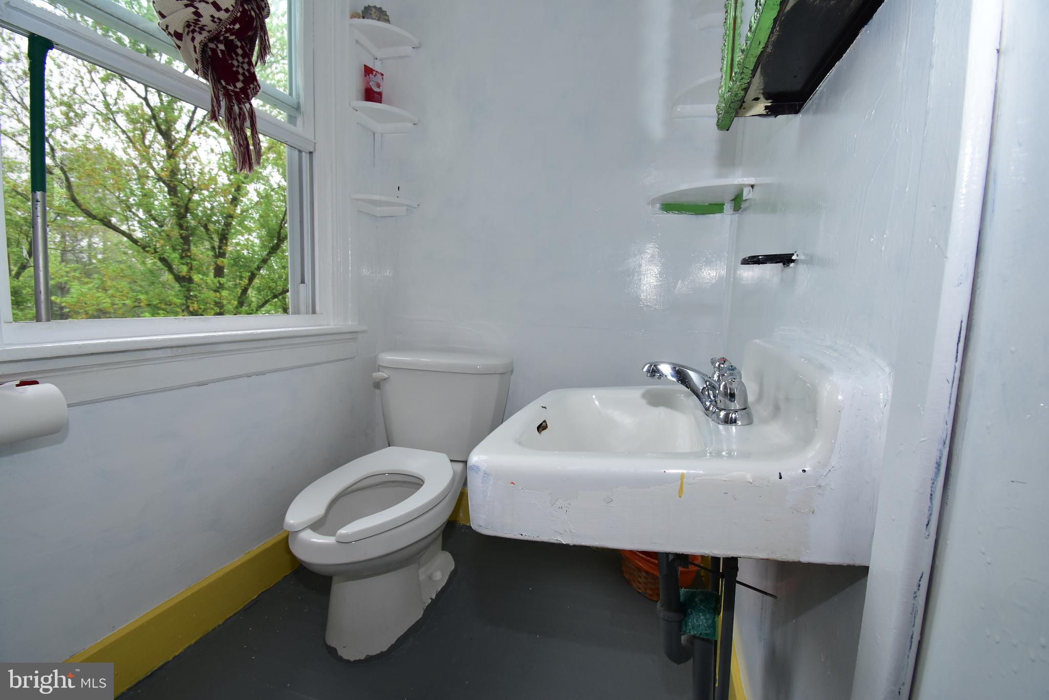 5244 Waterloo Road Ellicott City, MD 21043 - Photo 10 of 19 Full Bath on Main level